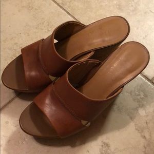 Brown wedges